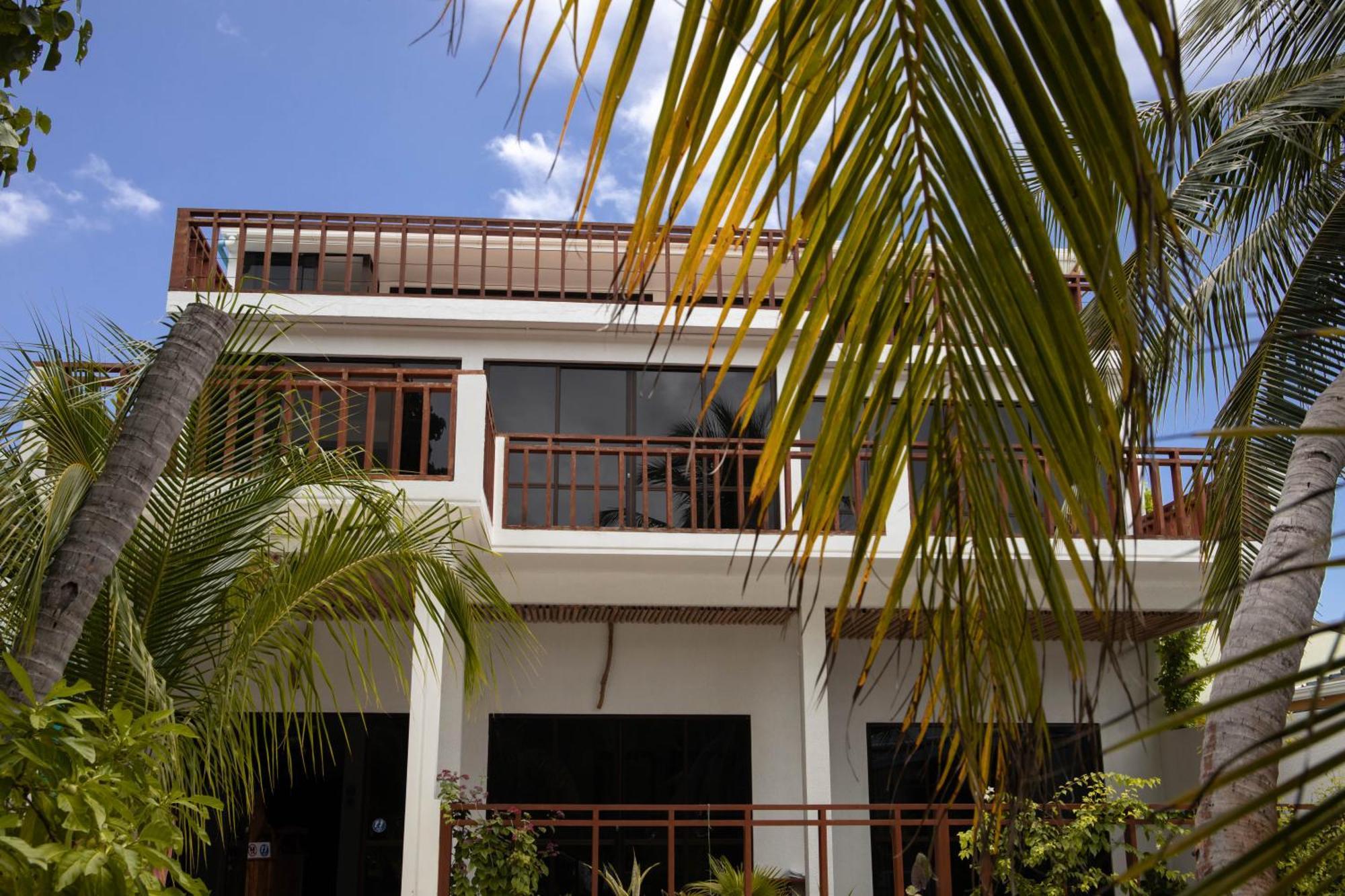 Kudhi Boli Beach House Thulusdhoo Eksteriør bilde