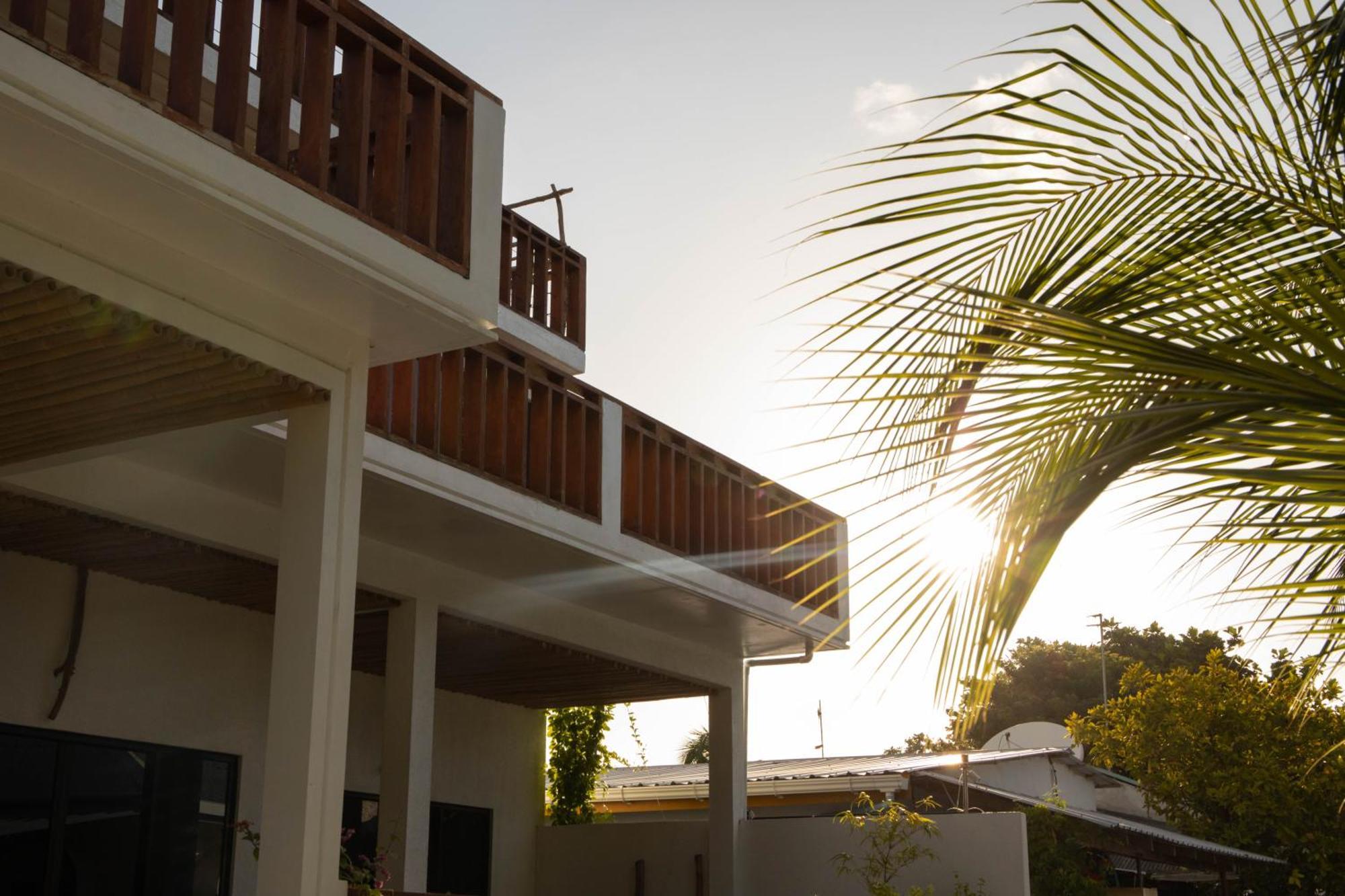 Kudhi Boli Beach House Thulusdhoo Eksteriør bilde