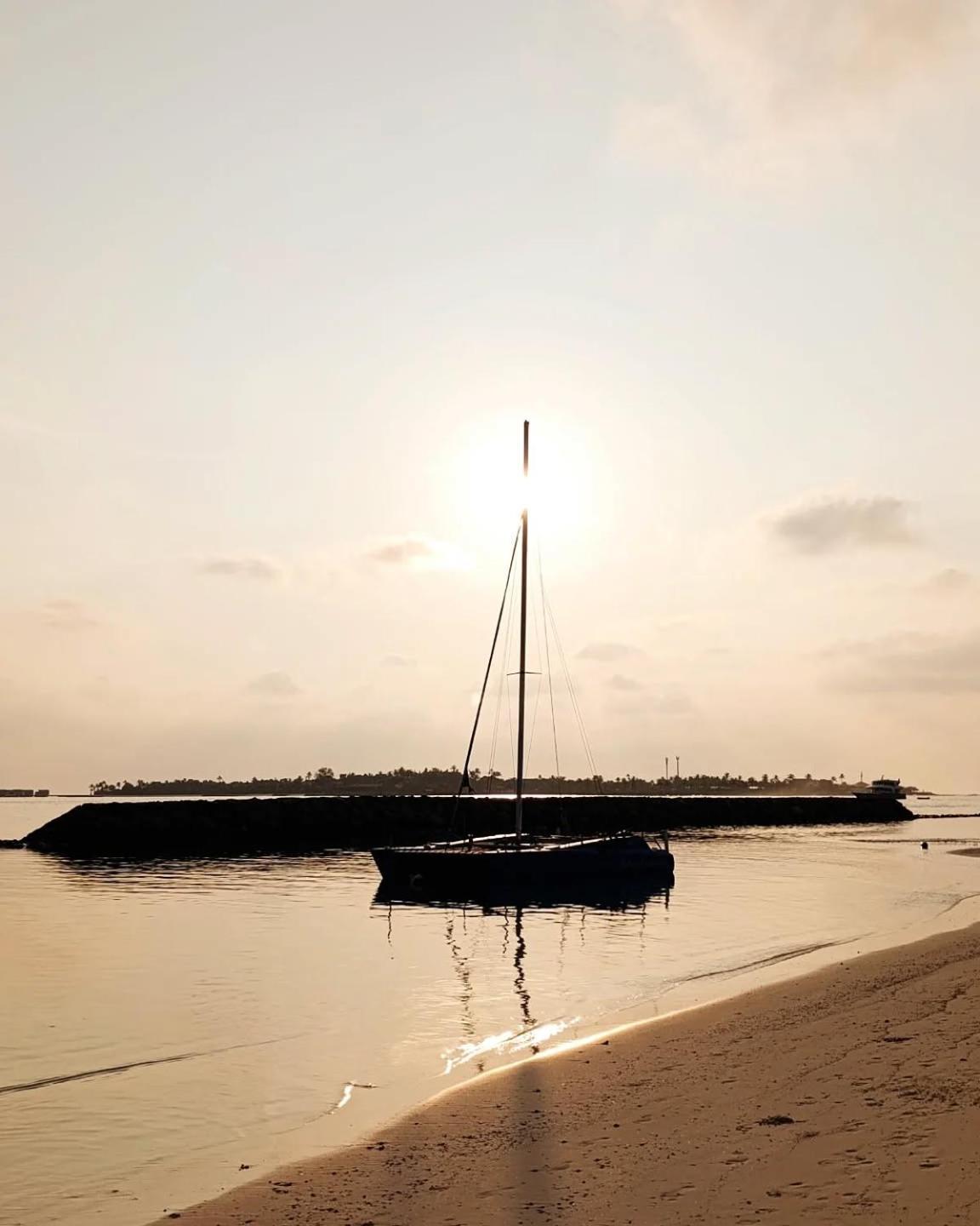 Kudhi Boli Beach House Thulusdhoo Eksteriør bilde